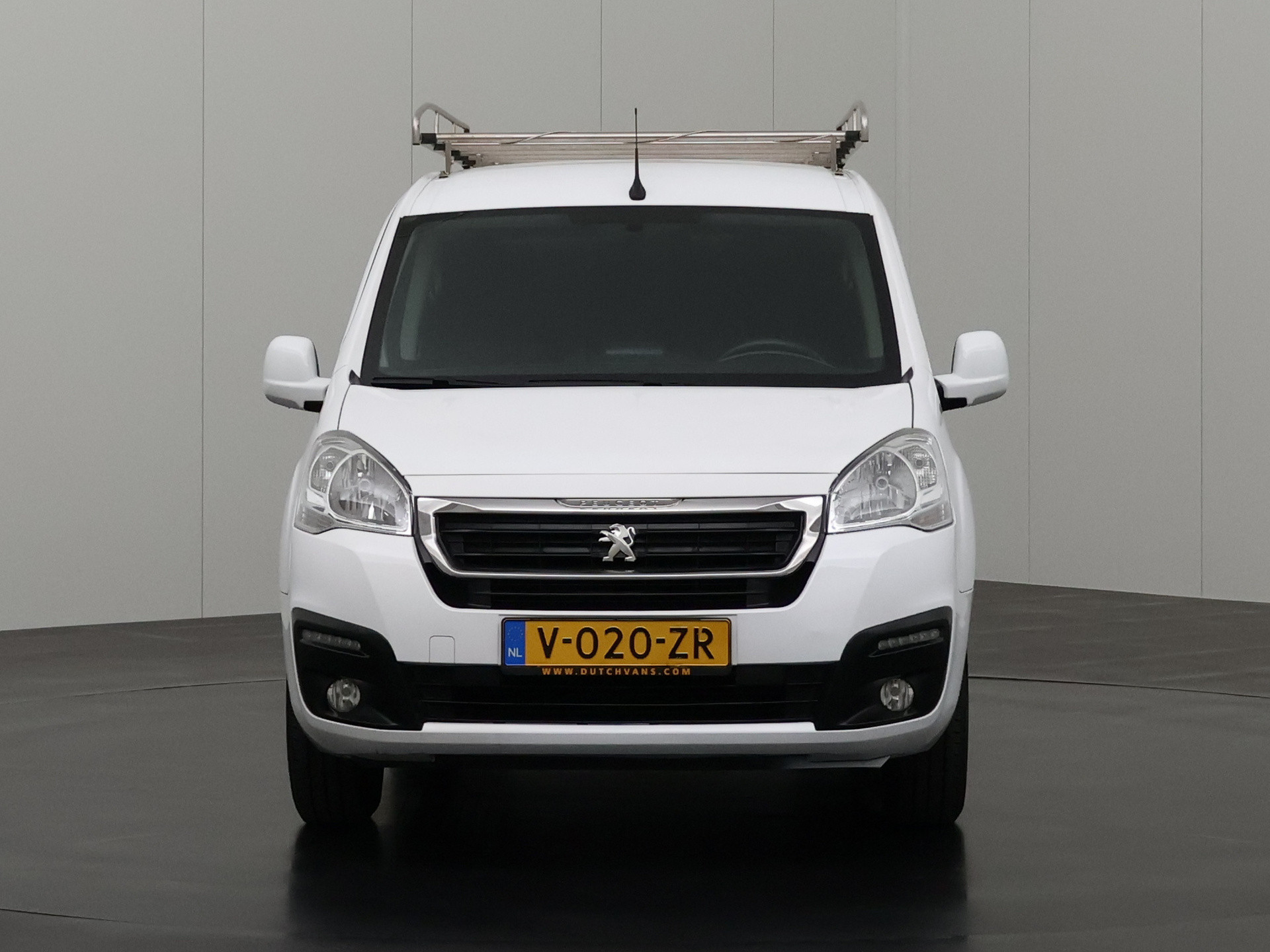 Hoofdafbeelding Peugeot Partner