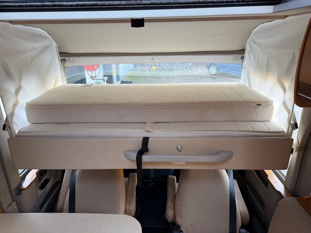 Hoofdafbeelding Hymer Exsis  562 Silverline