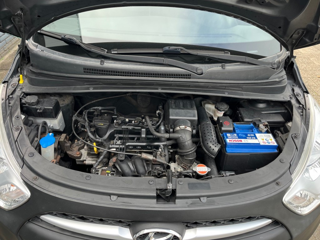 Hoofdafbeelding Hyundai i10