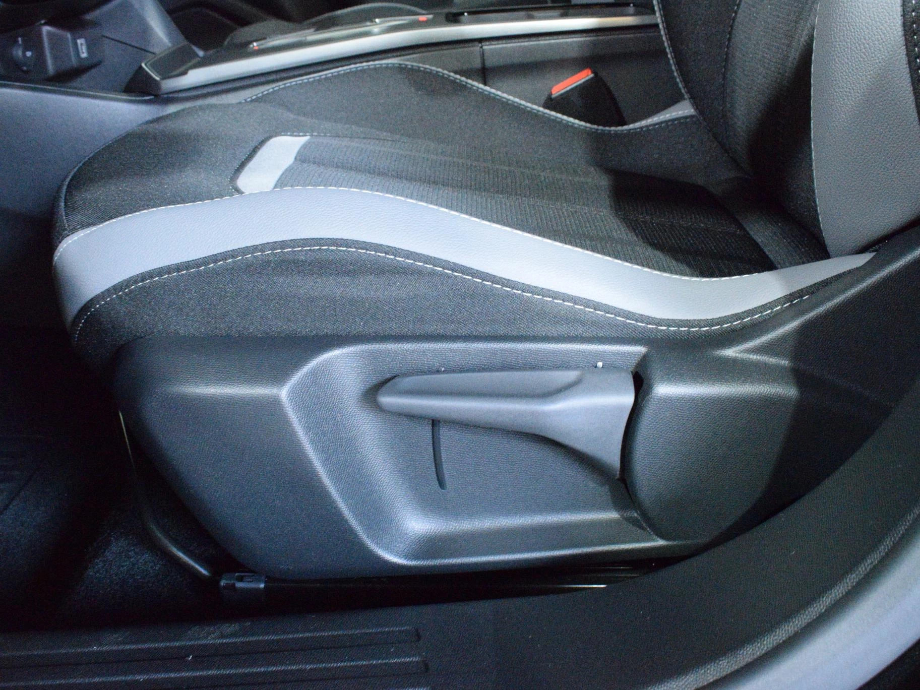 Hoofdafbeelding Opel Mokka-e