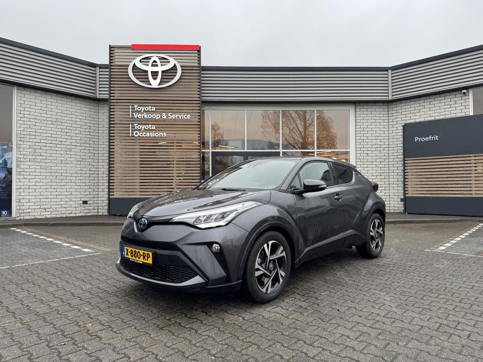 Hoofdafbeelding Toyota C-HR