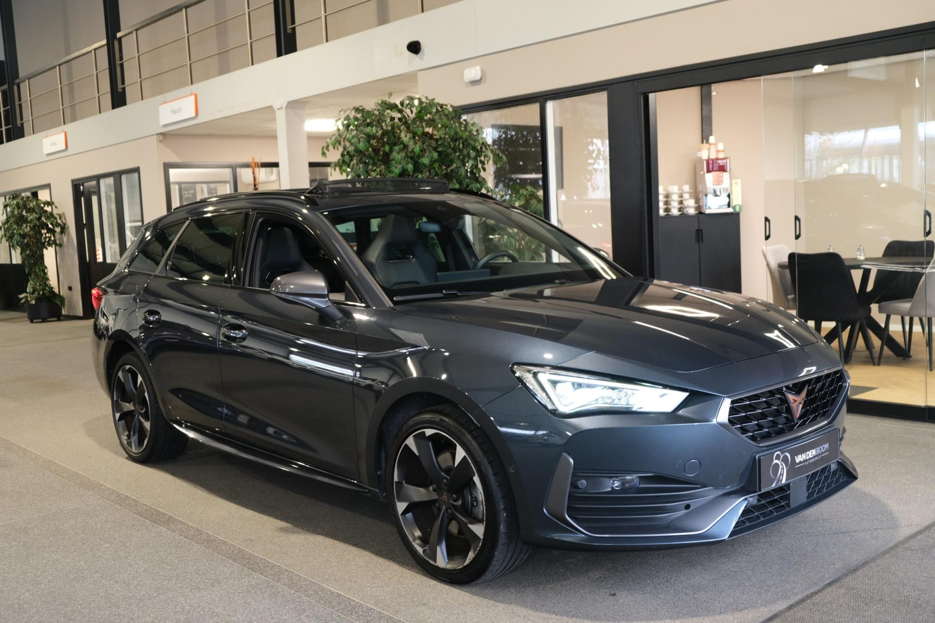 Hoofdafbeelding CUPRA Leon Sportstourer