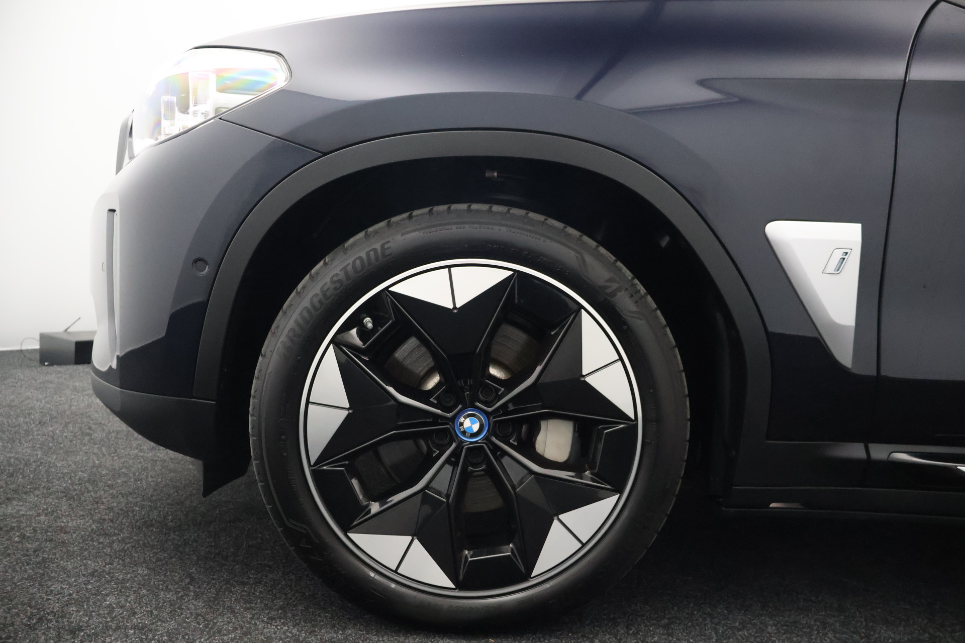 Hoofdafbeelding BMW iX3