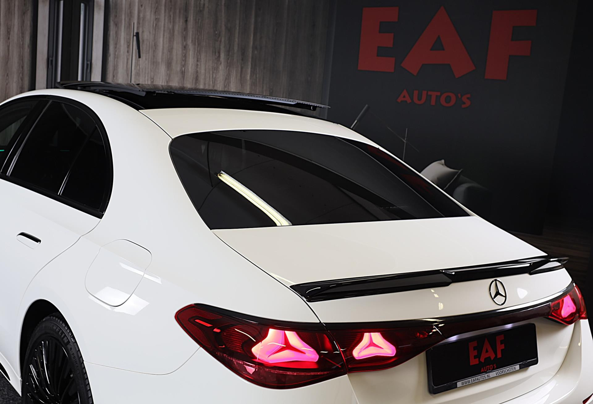 Hoofdafbeelding Mercedes-Benz E-Klasse