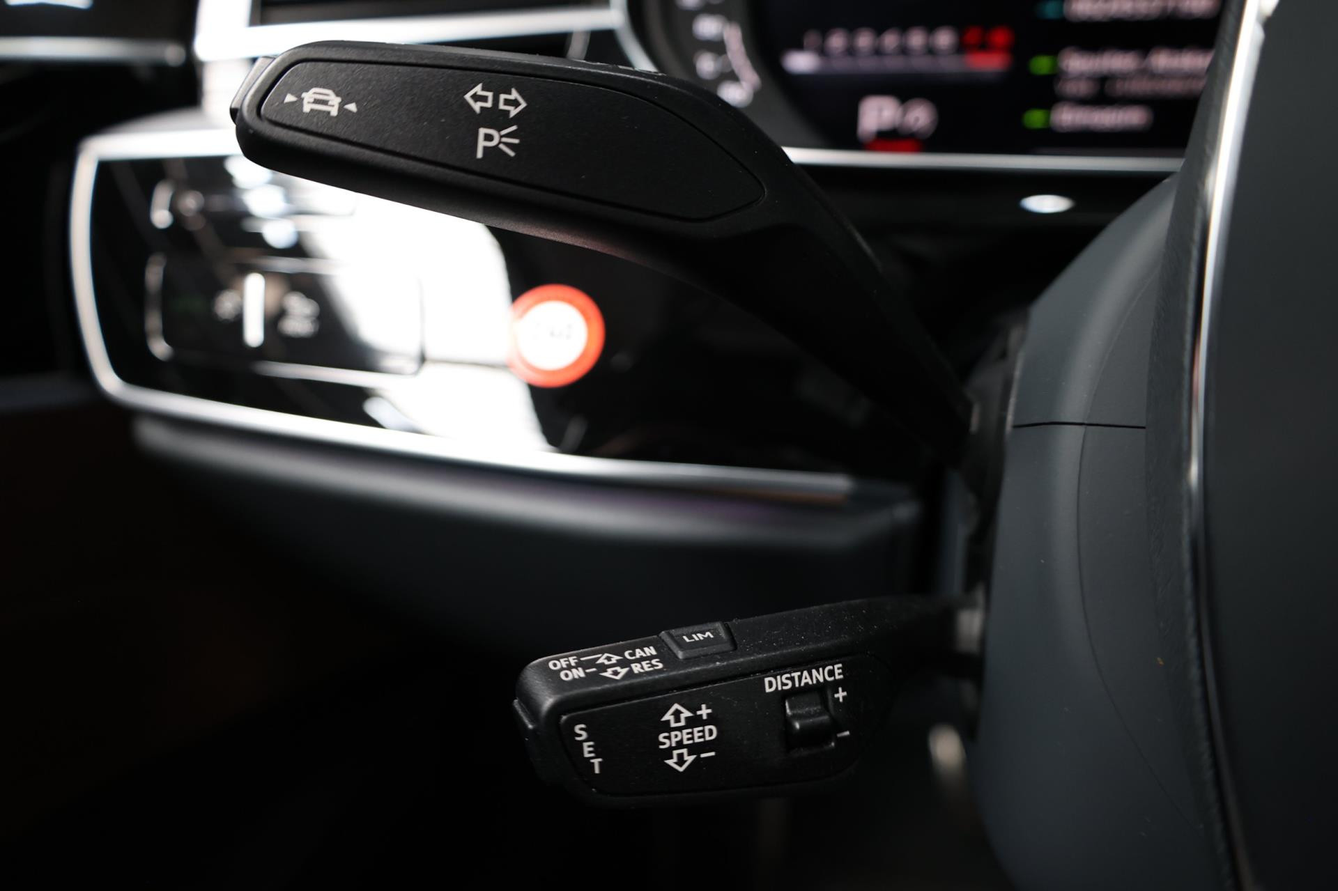 Hoofdafbeelding Audi S8