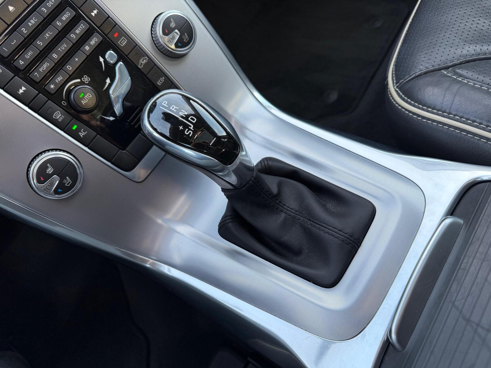 Hoofdafbeelding Volvo V70