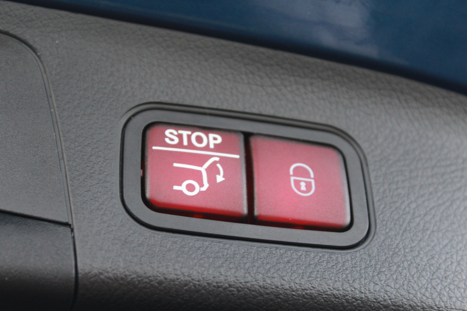 Hoofdafbeelding Mercedes-Benz EQA