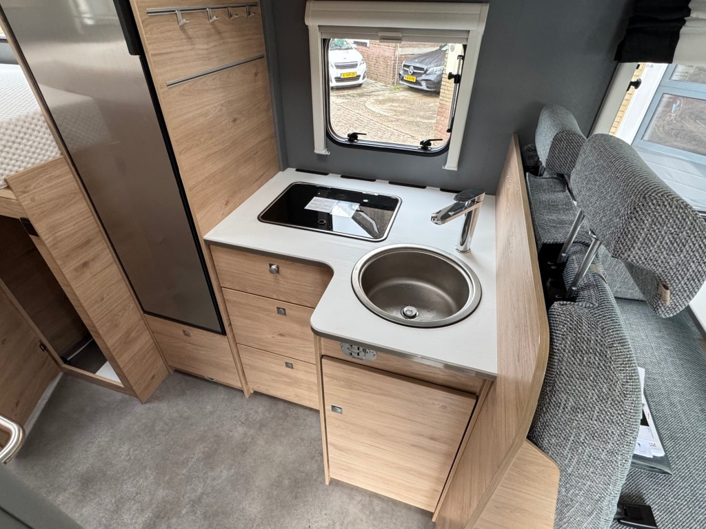 Hoofdafbeelding Dethleffs Just Camp