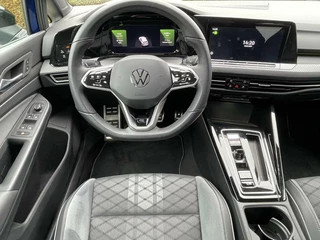 Volkswagen Golf Volkswagen Golf 1.5 eTSI R-Line Automaat | IQ LIGHT | TREKHAAK WEGKLAPBAAR | 18 INCH VELGEN - afbeelding nr 14