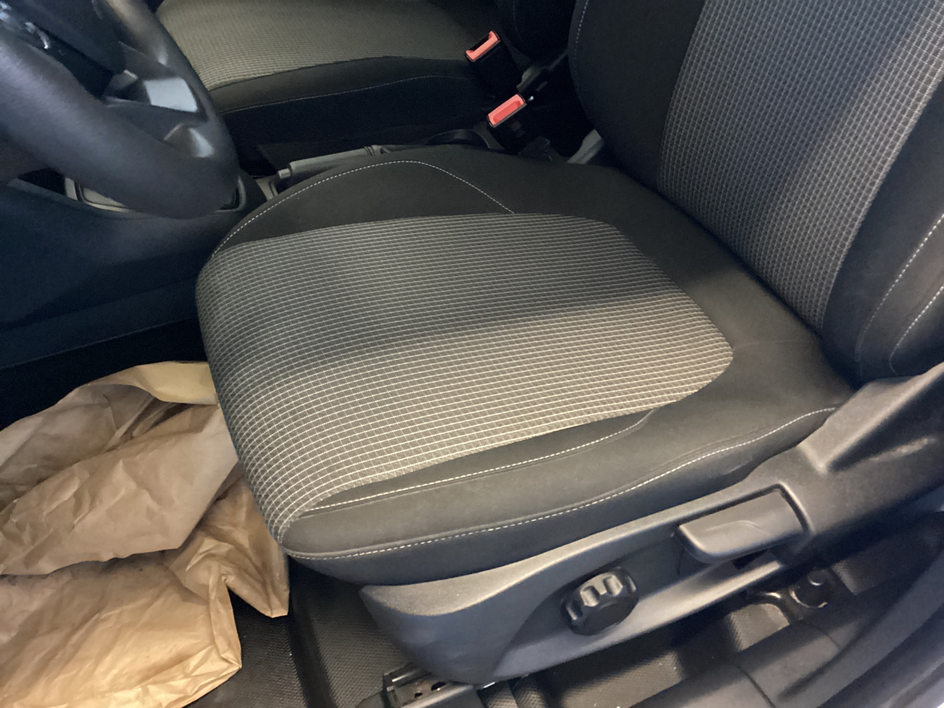 Hoofdafbeelding Ford Transit Courier