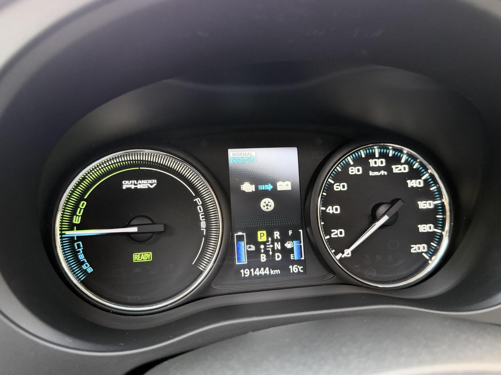 Hoofdafbeelding Mitsubishi Outlander