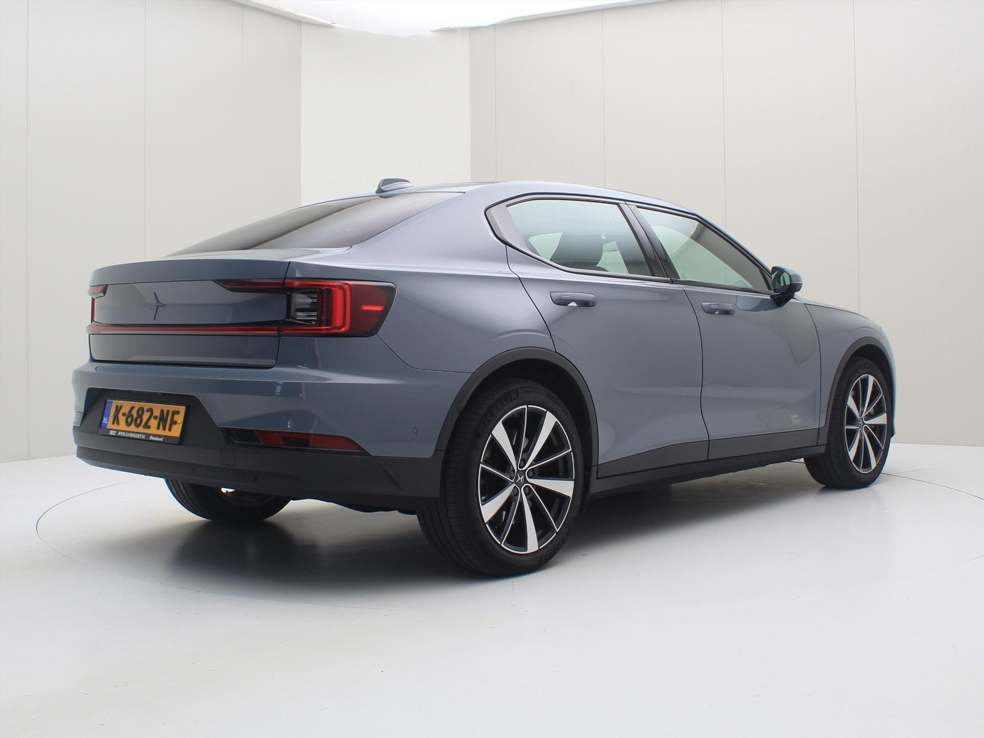 Hoofdafbeelding Polestar 2