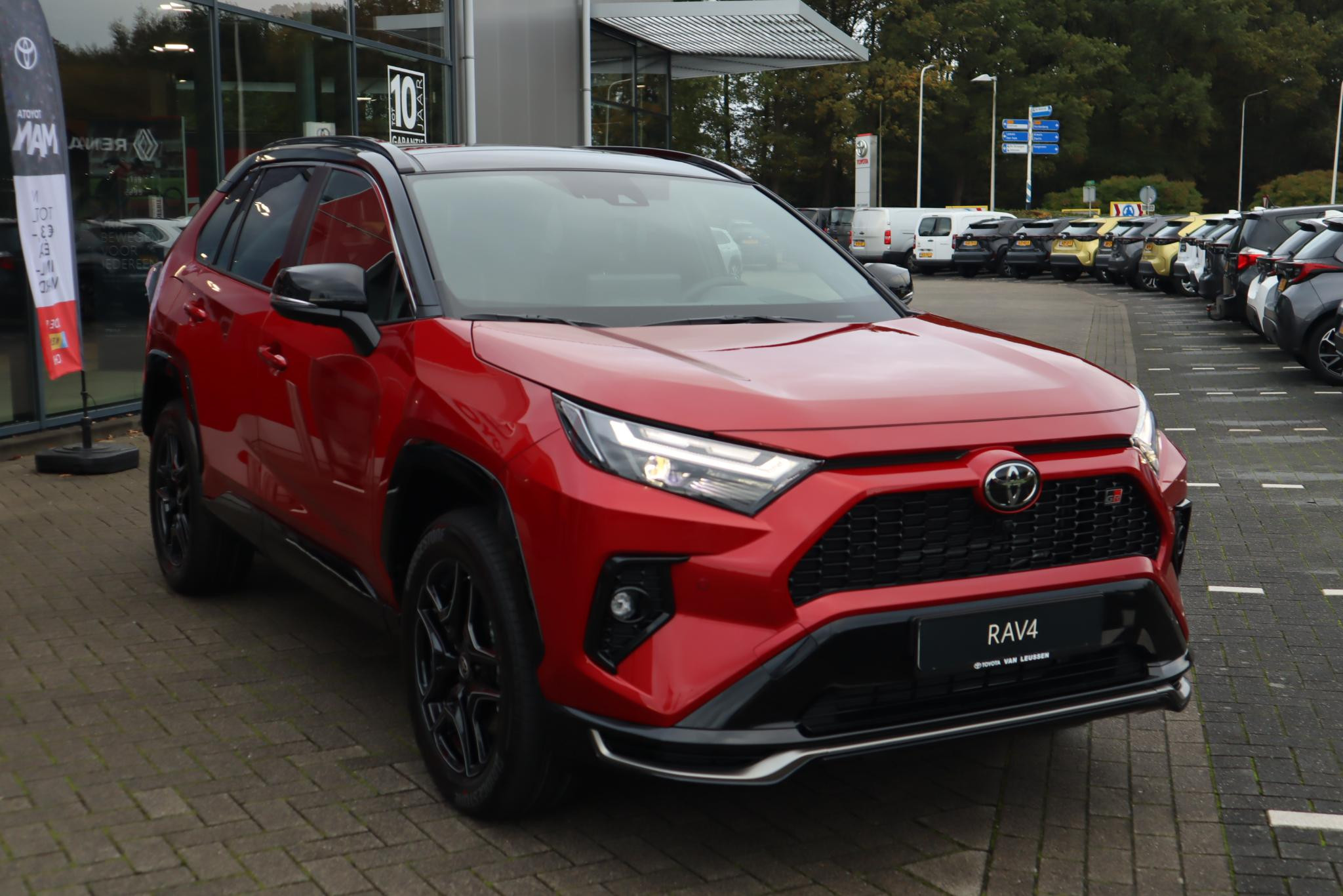 Hoofdafbeelding Toyota RAV4