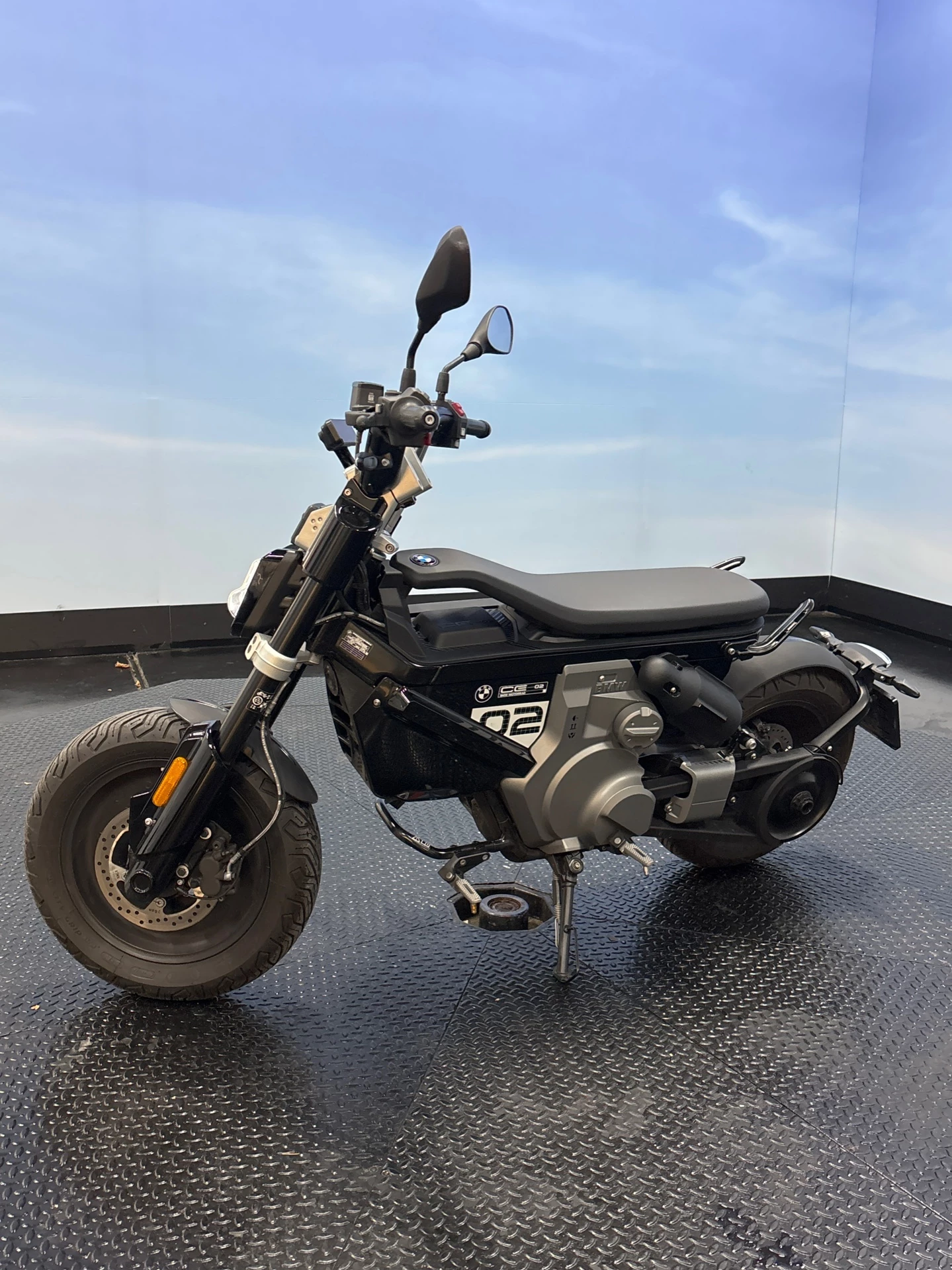 Hoofdafbeelding BMW CE 02