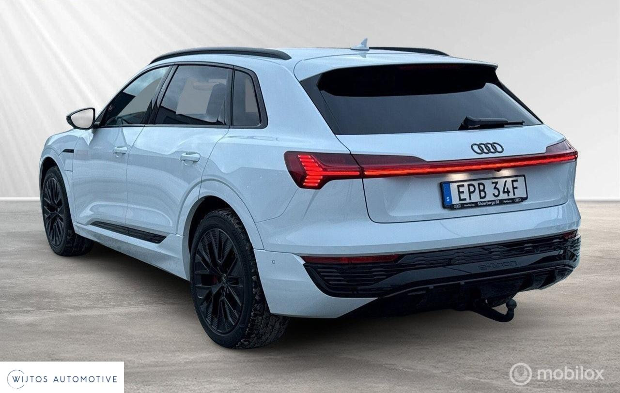 Hoofdafbeelding Audi Q8 e-tron
