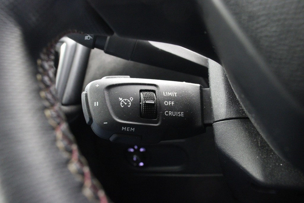 Hoofdafbeelding DS DS 3