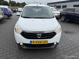 Hoofdafbeelding Dacia Lodgy Dacia Lodgy 1.2 TCe Blackline 7 zit plaats