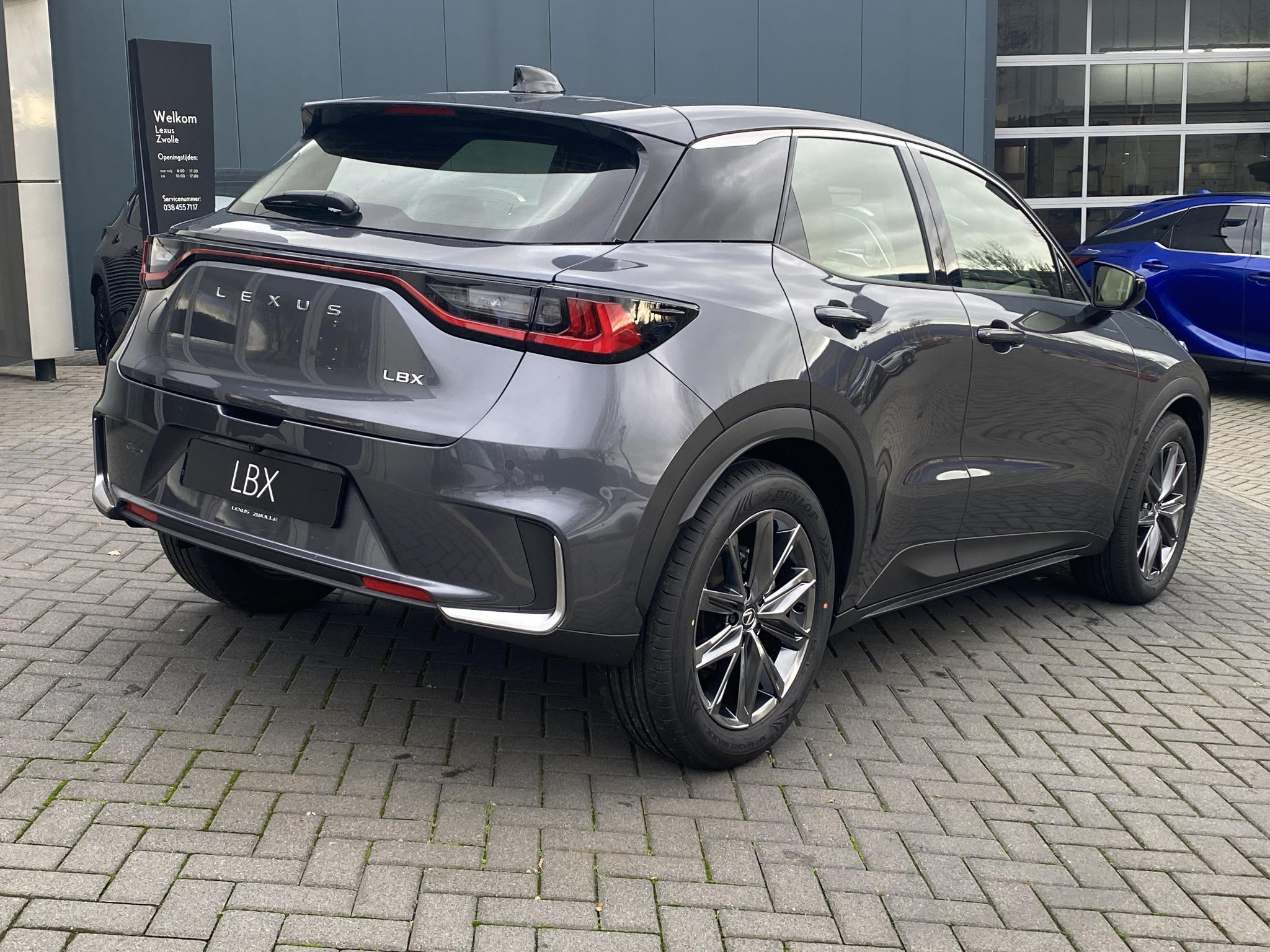 Hoofdafbeelding Lexus LBX