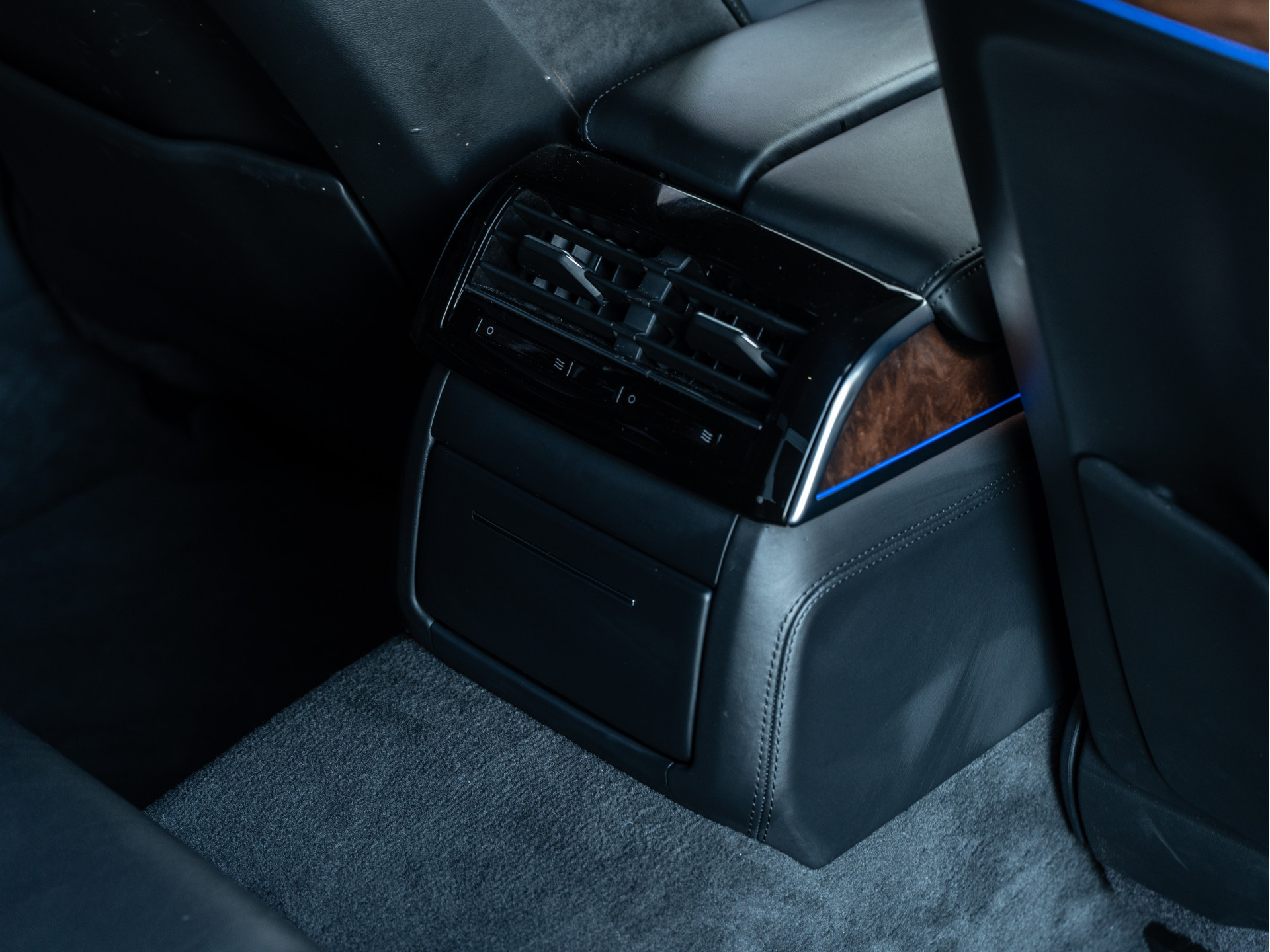 Hoofdafbeelding Audi A8