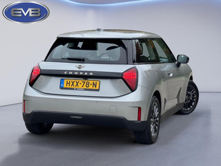 Hoofdafbeelding MINI Cooper Mini Mini Cooper E Essential 40.7 kWh NIEUW 28-07-2025, achteruitrijcamera, 17 inch ,nieuw prijs € 31860,-, nl auto met nap