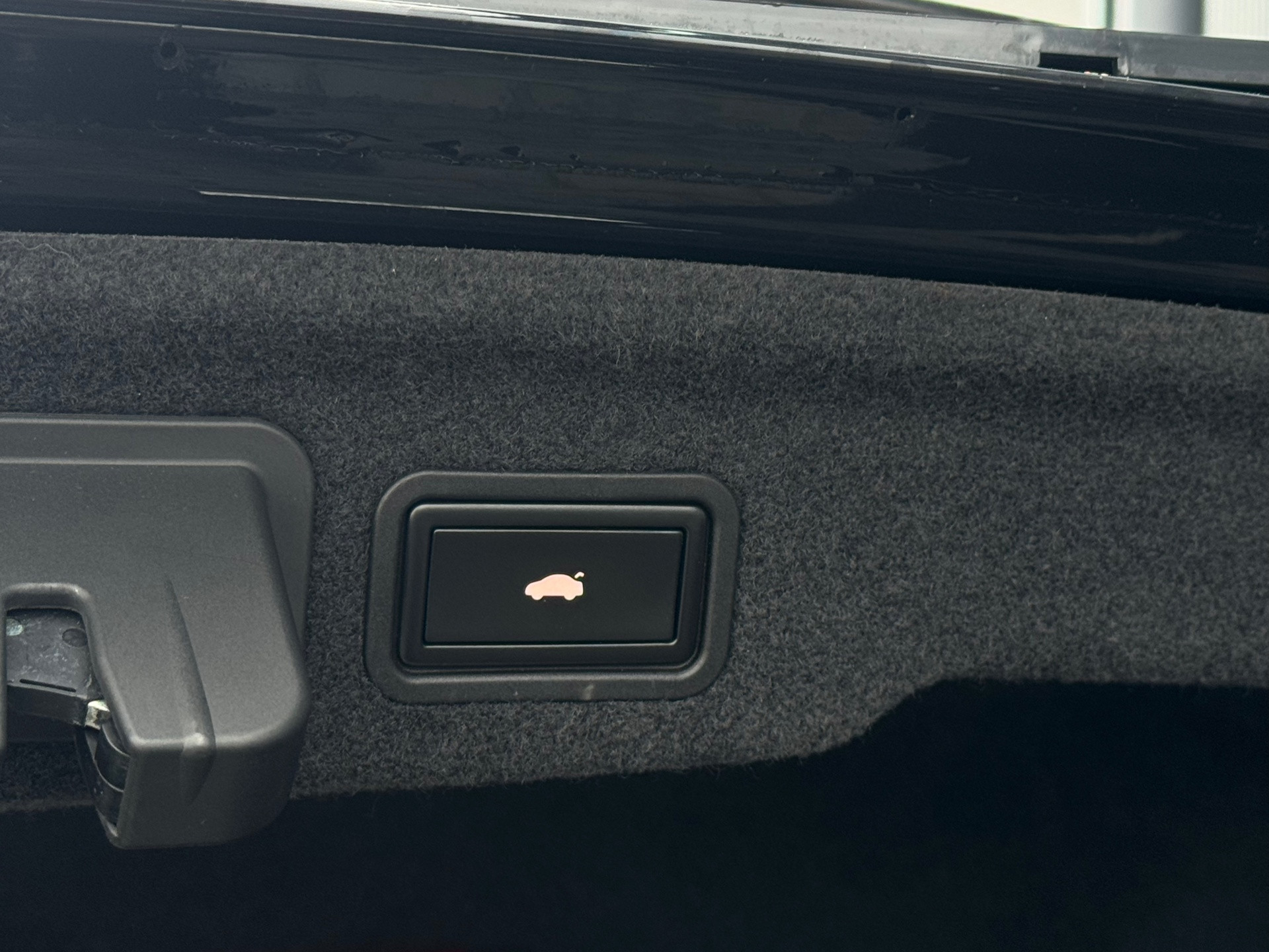 Hoofdafbeelding Audi A8