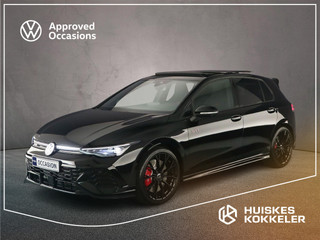 Volkswagen Golf GTI Clubsport  2.0 TSI 300pk DSG Automaat Akrapovic, Panoramadak, Black Style, Harman Kardon audio, Adaptive cruise control, LED matrix koplampen, 360 camera