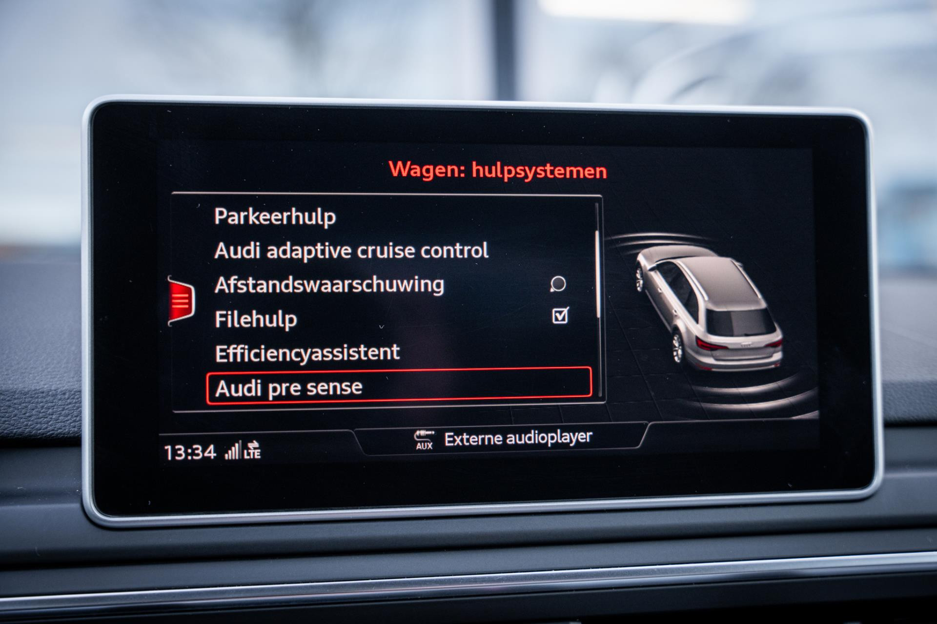 Hoofdafbeelding Audi A4