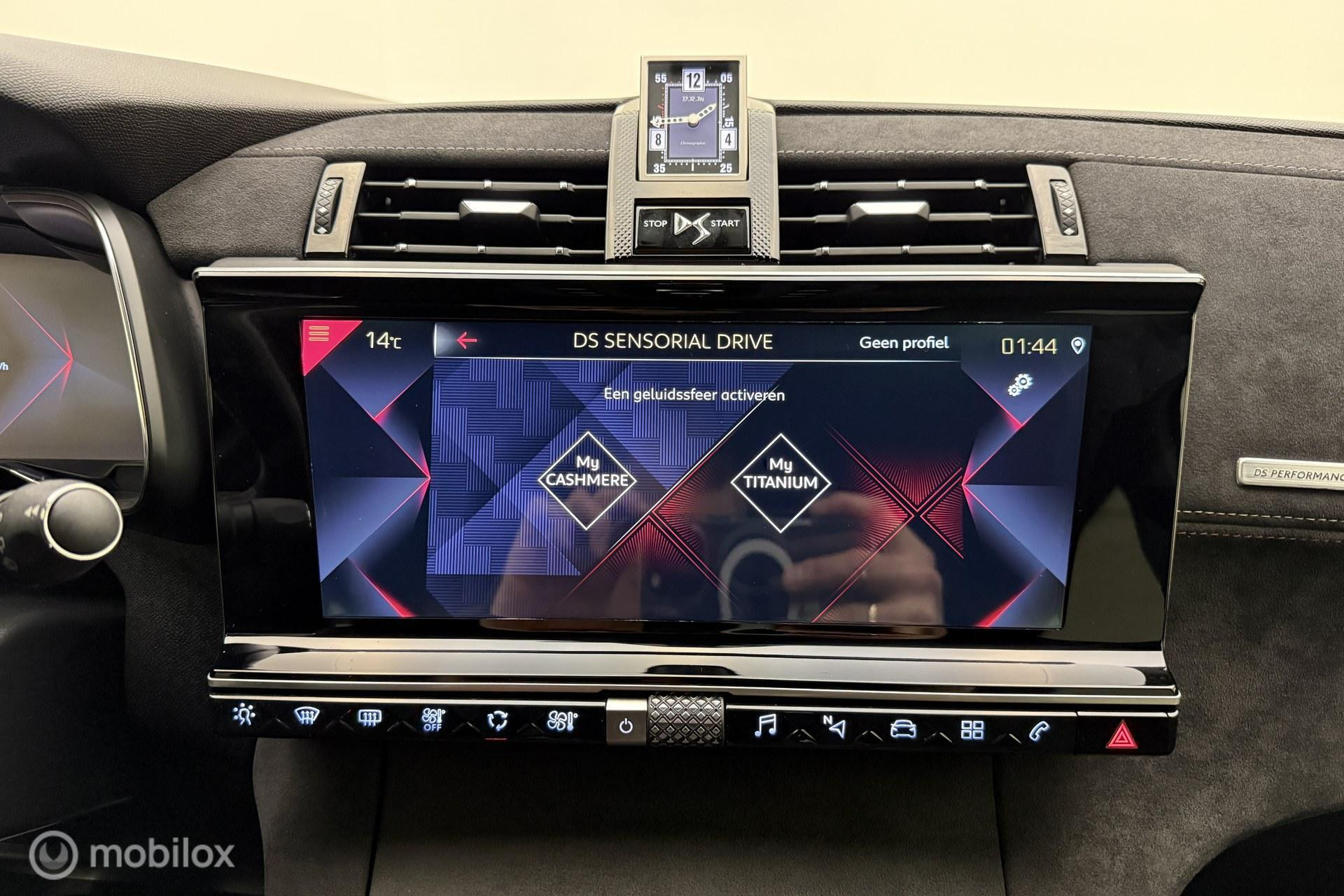 Hoofdafbeelding DS DS 7