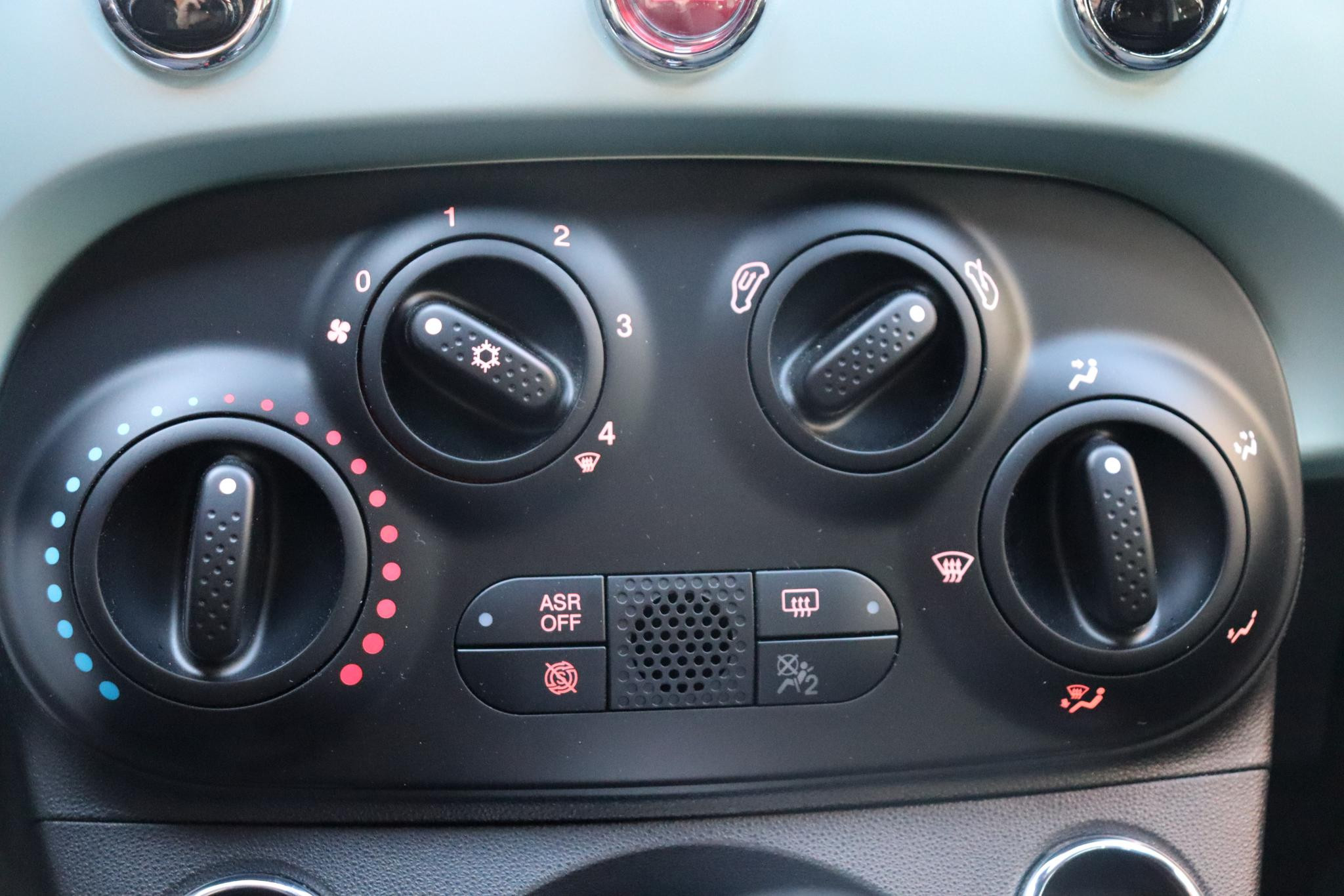 Hoofdafbeelding Fiat 500C