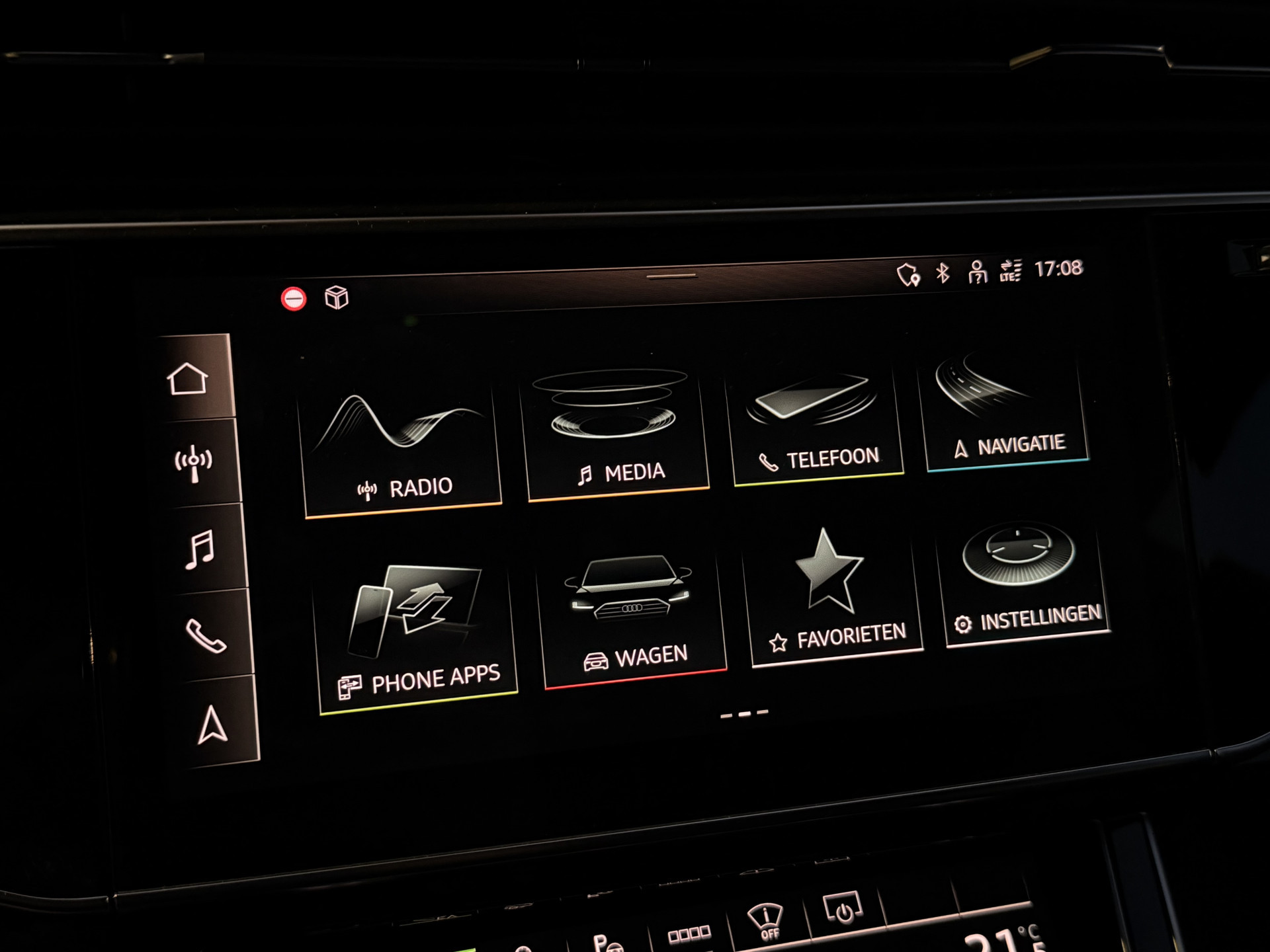 Hoofdafbeelding Audi Q8