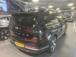 Hyundai Santa Fe Hyundai Santa Fe 1.6 T-GDI HEV Premium Sky 7zits |DEMO| - afbeelding nr 2