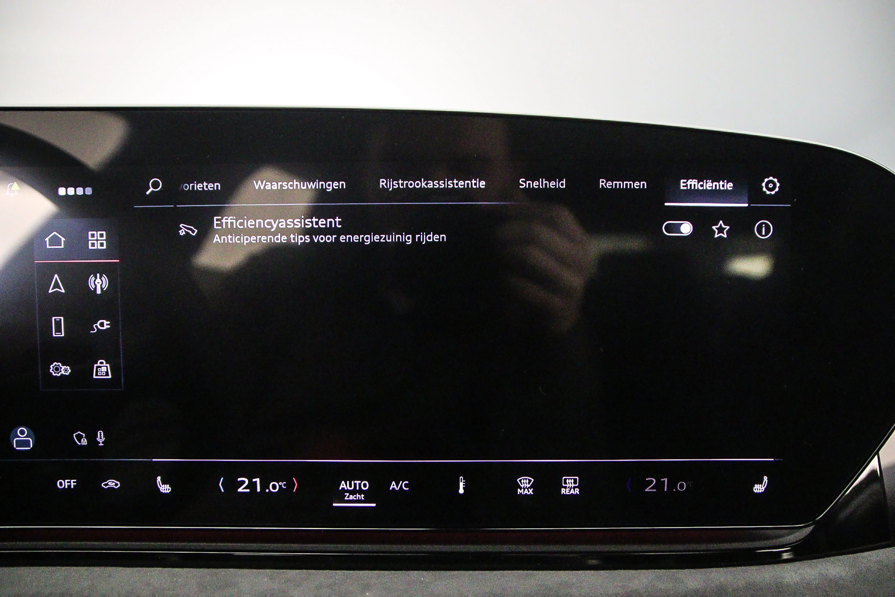 Hoofdafbeelding Audi A6 Avant e-tron