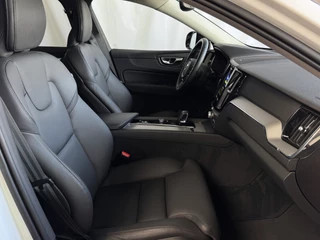 Volvo XC60 Volvo XC60 2.0 T6 350PK PHEV AWD PLUS DARK LONG RANGE PANO HARMAN-KARDON 360CAM ELEK.KLEP STUUR/STOEL VERW. Plug in Hybrid - afbeelding nr 35