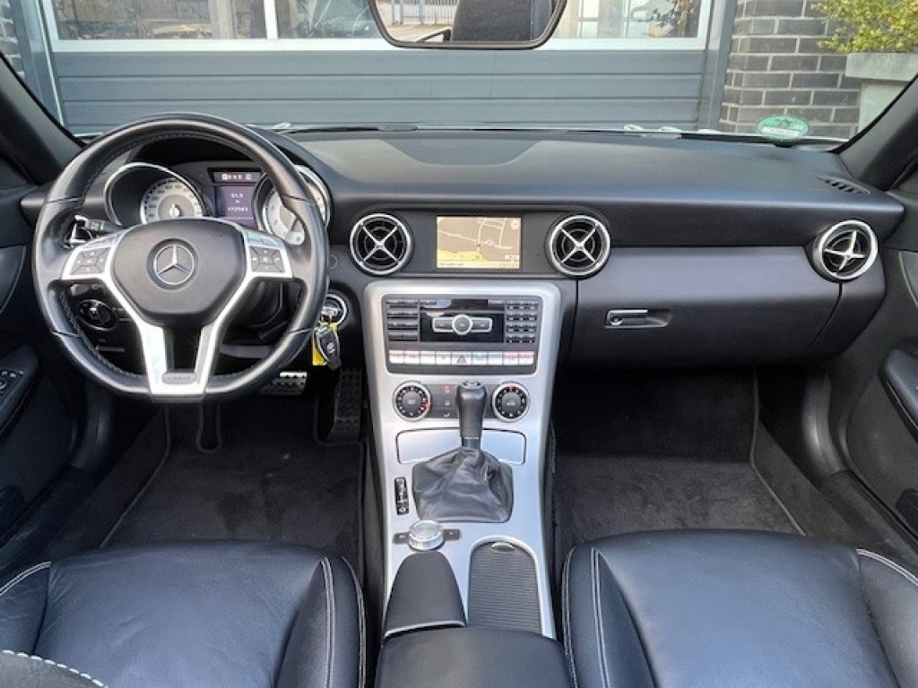 Hoofdafbeelding Mercedes-Benz SLK