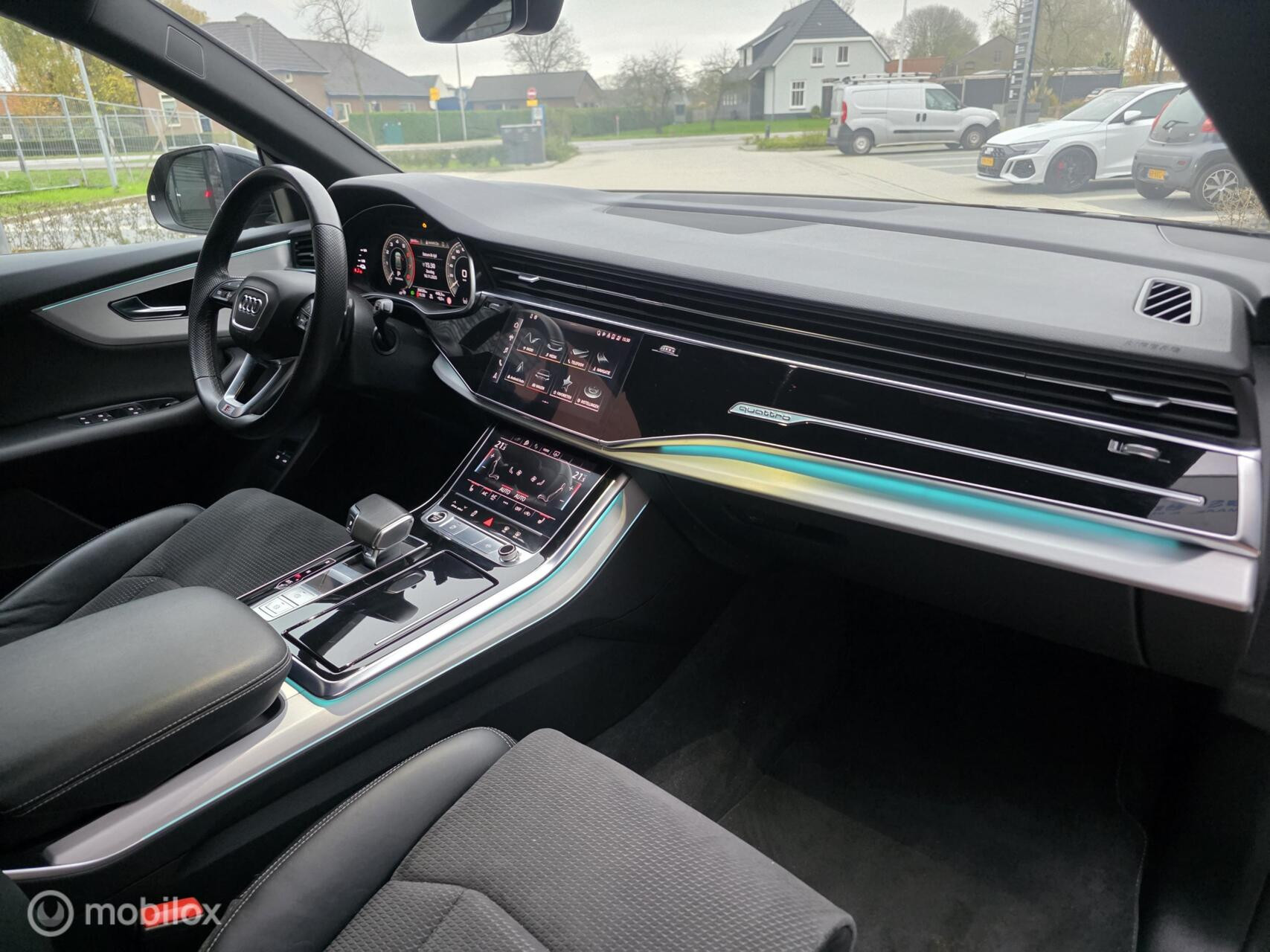 Hoofdafbeelding Audi Q8