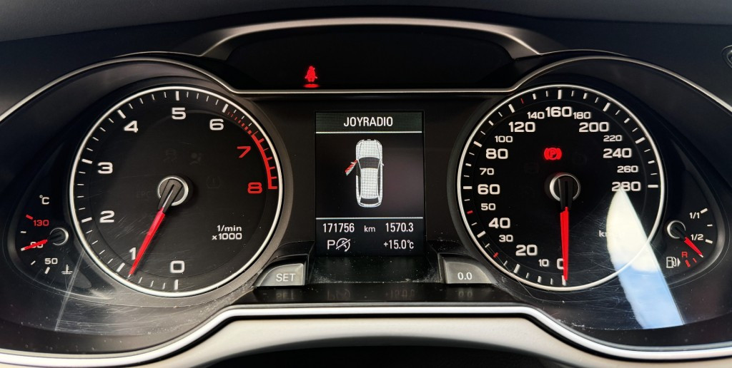 Hoofdafbeelding Audi A4