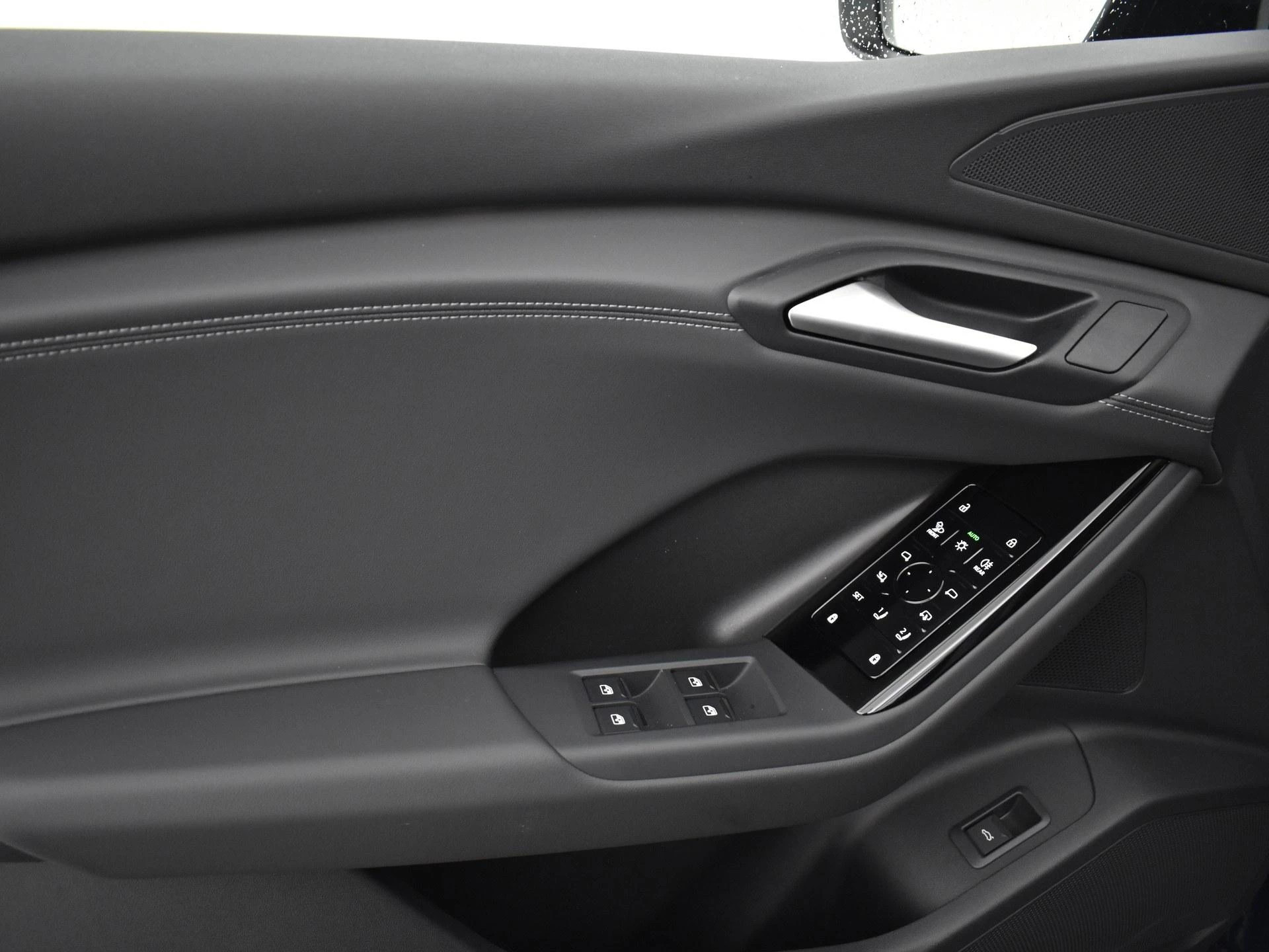 Hoofdafbeelding Audi Q6 e-tron