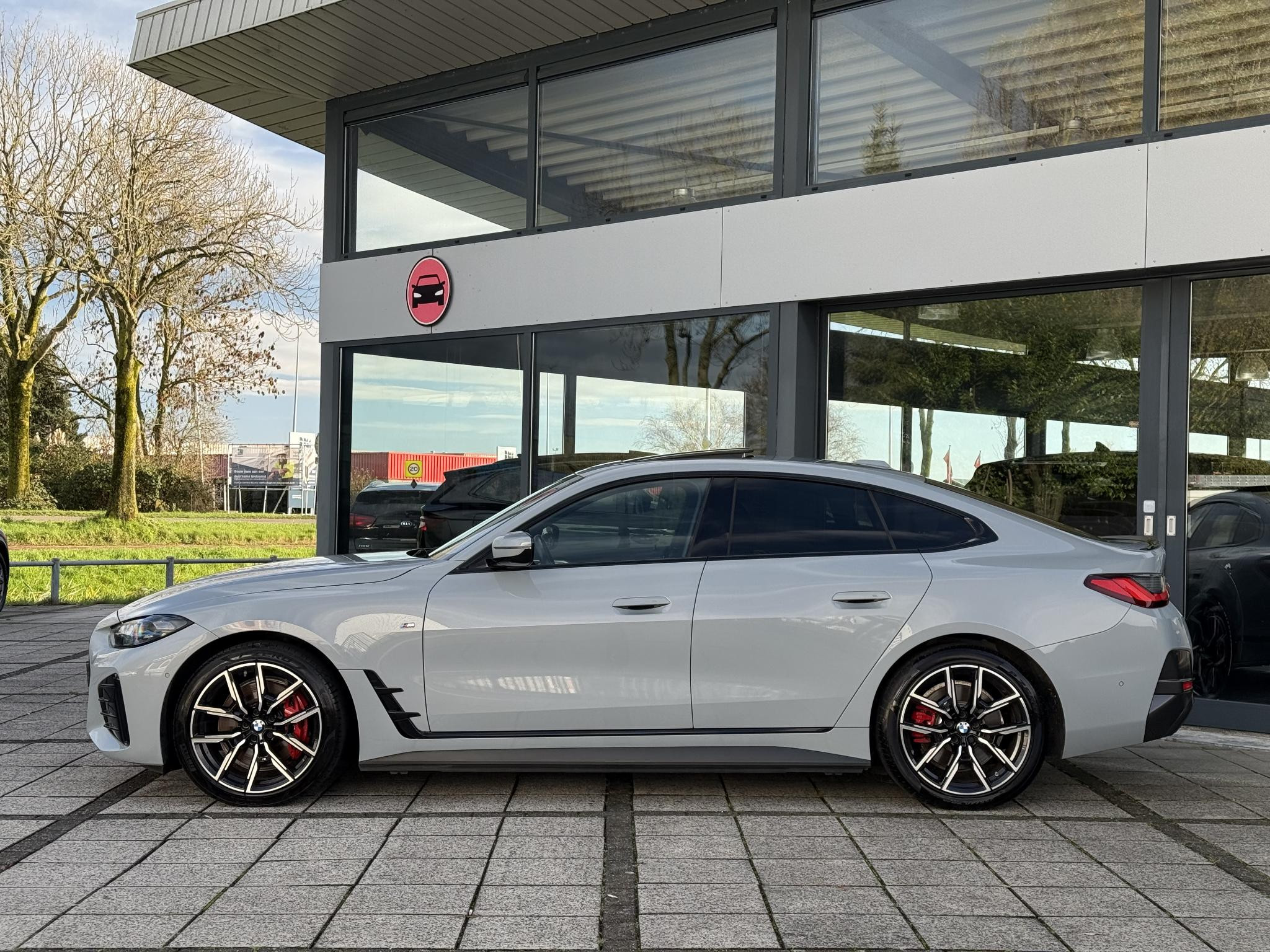 Hoofdafbeelding BMW i4