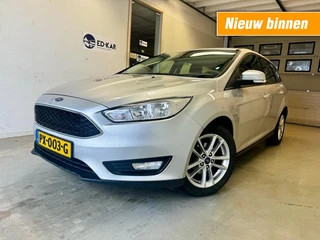Ford Focus WAGON 1.0 Titanium CLIMA TREKHAAK NAP APK 3-2026