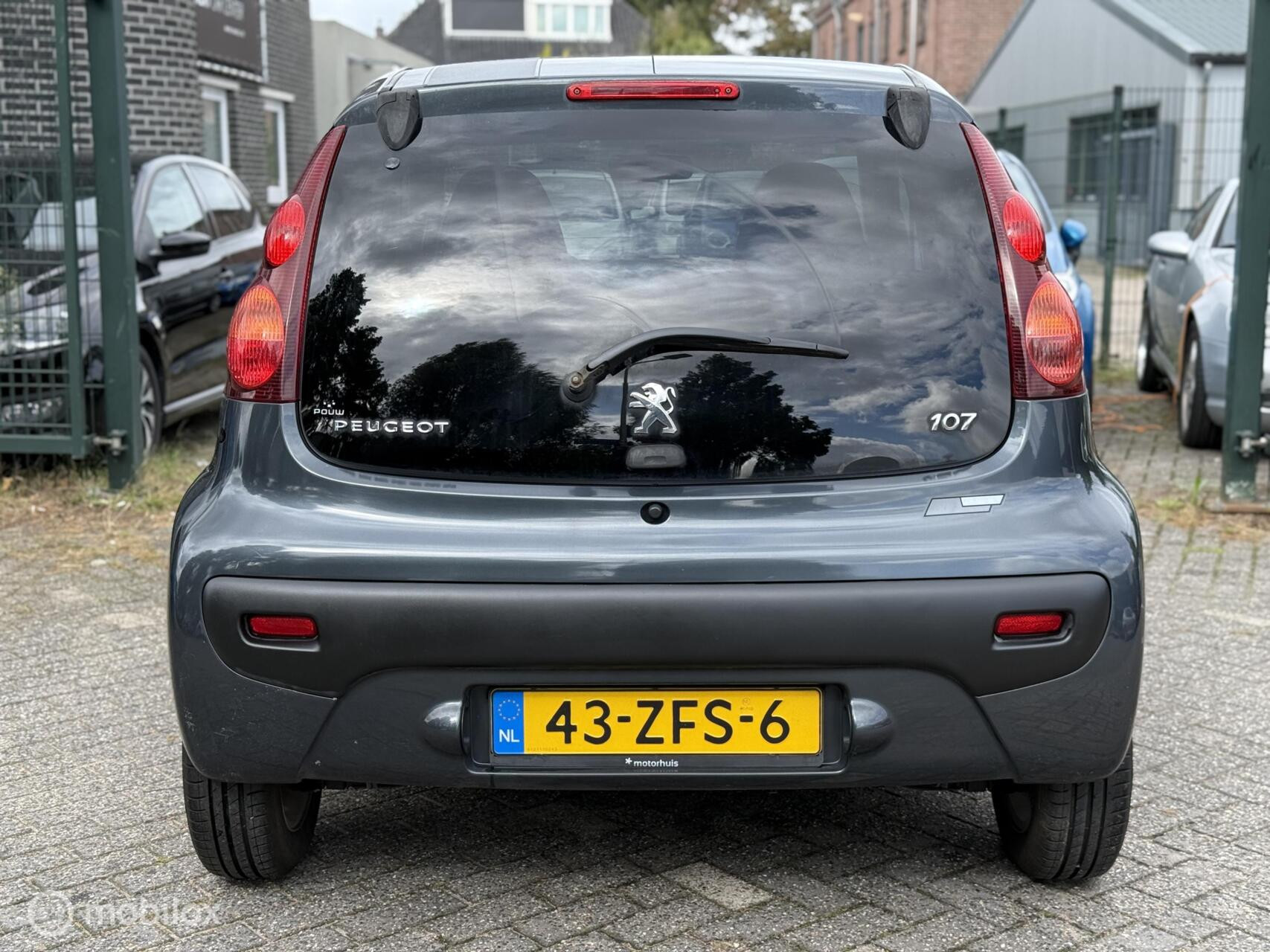 Hoofdafbeelding Peugeot 107