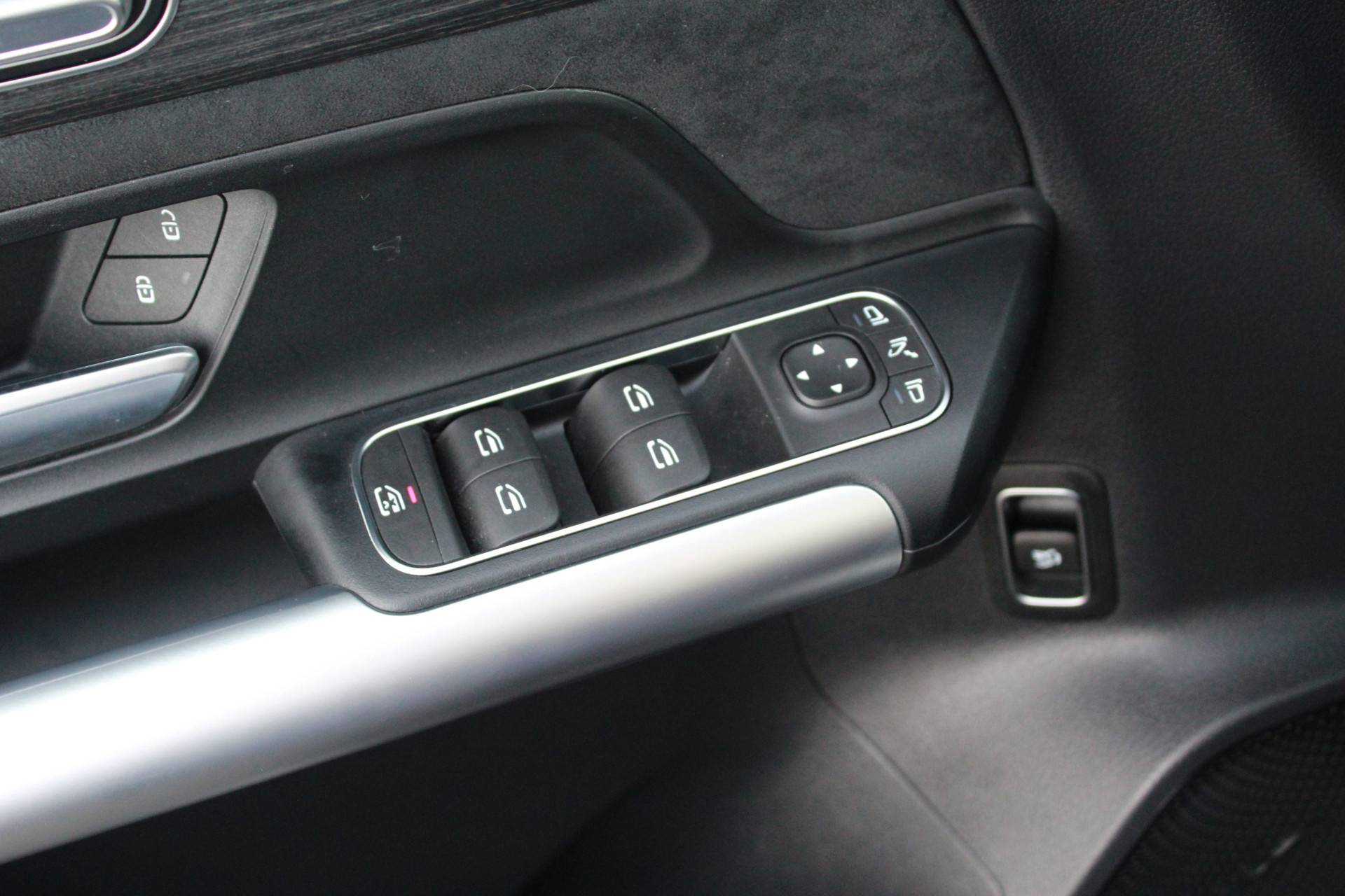 Hoofdafbeelding Mercedes-Benz EQA