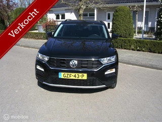 Volkswagen T-Roc 1.5 TSI Sport automaat bi 2020 zwart metal