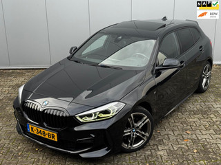 BMW 1-serie 118i M SPORT EXECUTIVE EDITION PANORAMADAK CARPLAY DAB+ ORIGINEEL NEDERLANDS LED