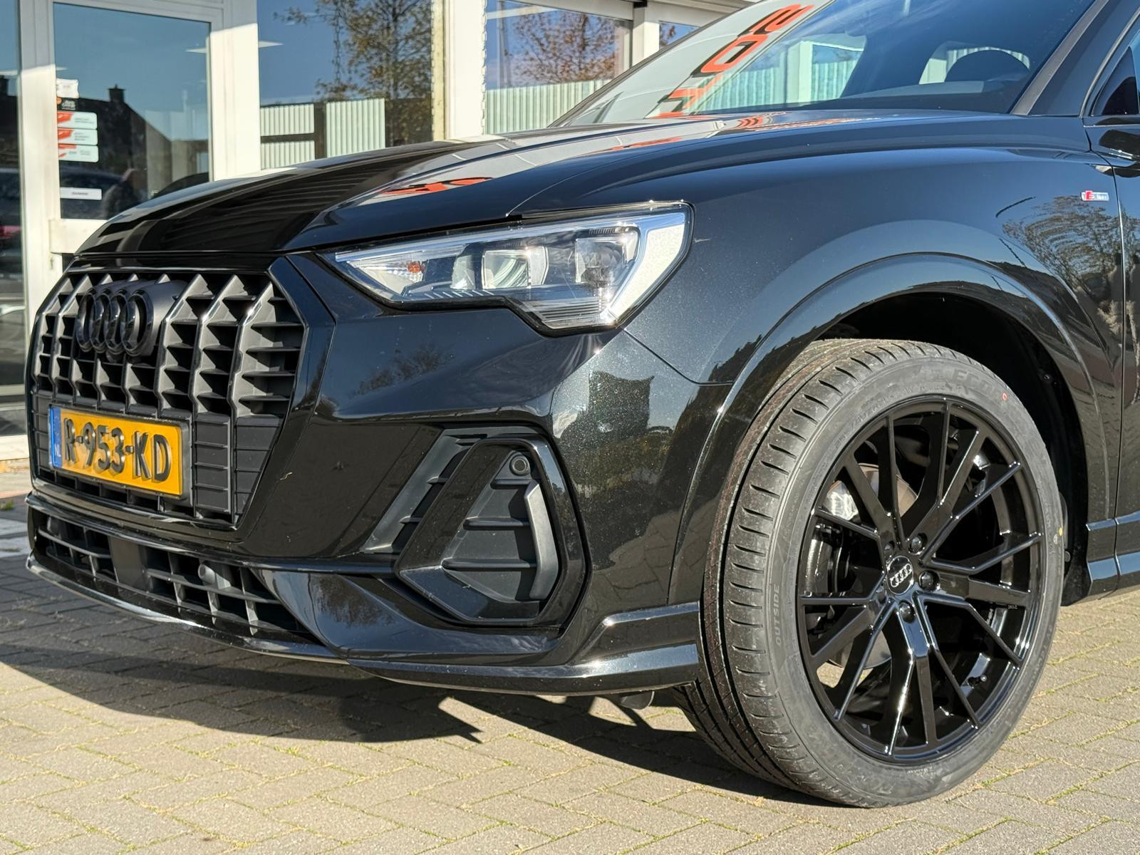 Hoofdafbeelding Audi Q3