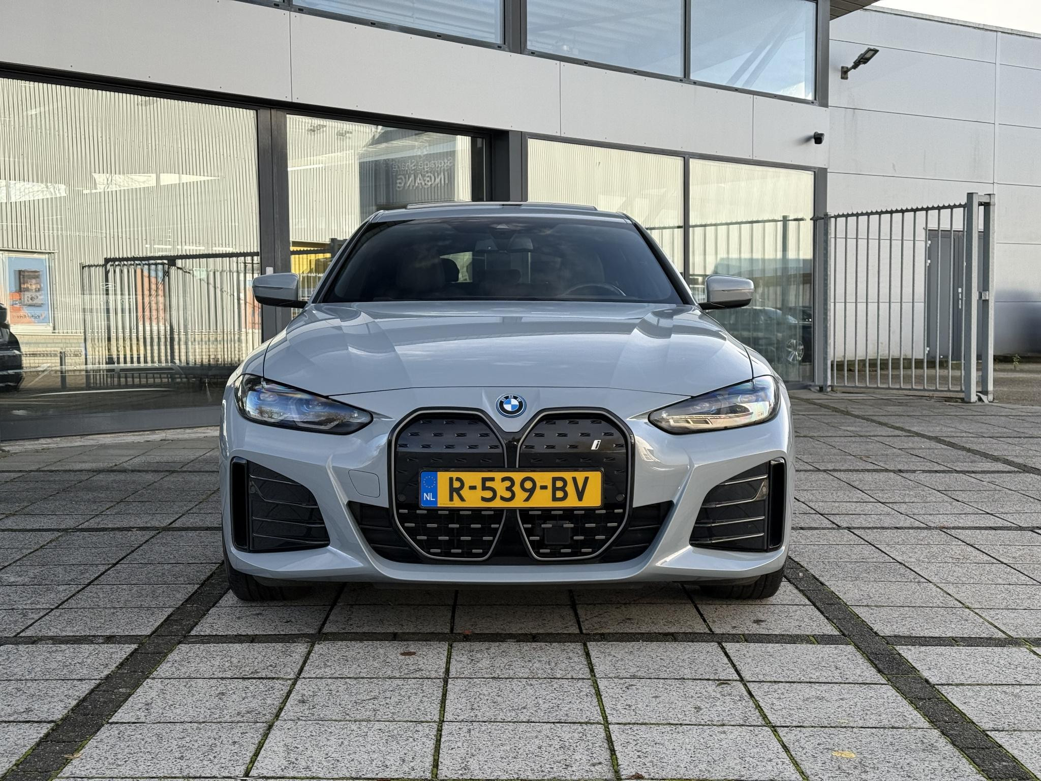 Hoofdafbeelding BMW i4