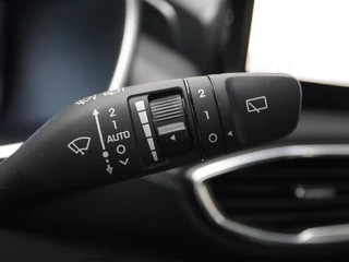 Hyundai Santa Fe Hyundai Santa Fe 1.6 T-GDI HEV Comfort Smart 7 Persoons | Trekhaak | DAB | Naviga - afbeelding nr 25
