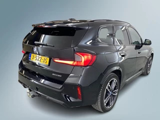 BMW iX1 BMW iX1 xDrive30 Launch Edition 67 kWh - afbeelding nr 4