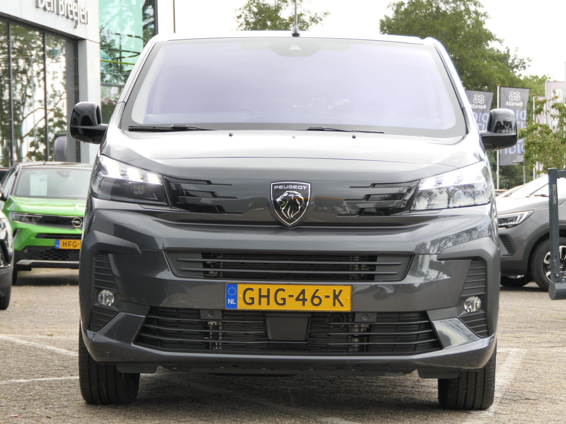 Hoofdafbeelding Peugeot e-Traveller