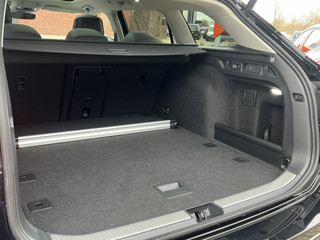 Volkswagen Passat Volkswagen Passat Variant 1.5 eTSI 150 pk Elegance Business Navigatie Panoramadak Trekhaak IQ Light Leder Elek Stoelen + Verwarming + Koeling + Massage 360 Camera Extra Getint Glas Vol Opties BTW Auto MHEV - afbeelding nr 46