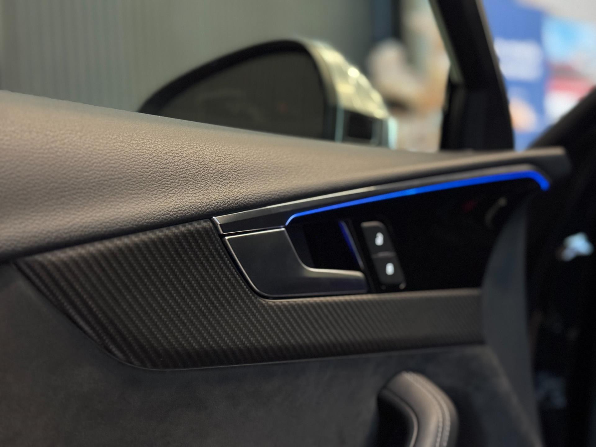 Hoofdafbeelding Audi S4